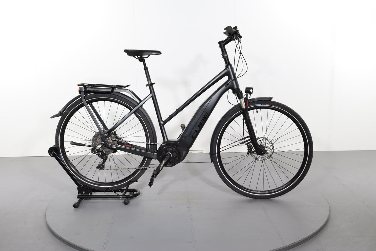 cube touring hybrid e bike