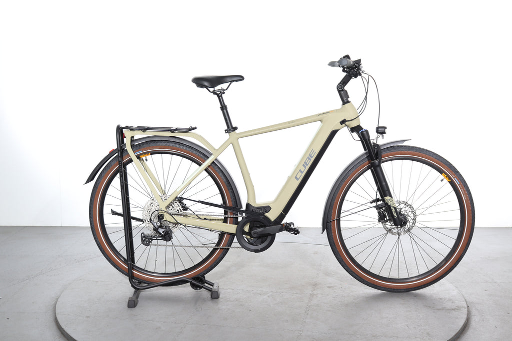 Cube Kathmandu Hybrid Pro #1 global